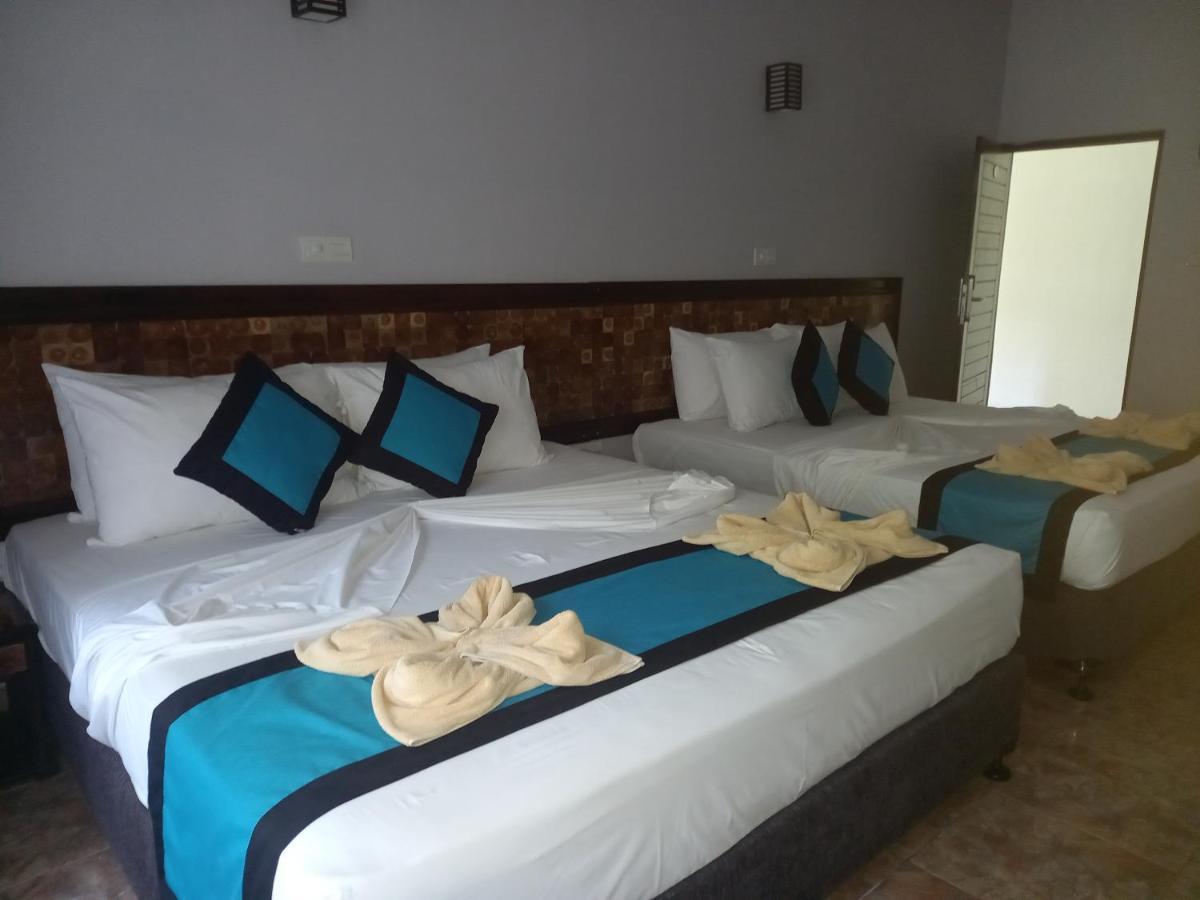 Blue Sand Beach Resort Trincomalee Exterior photo
