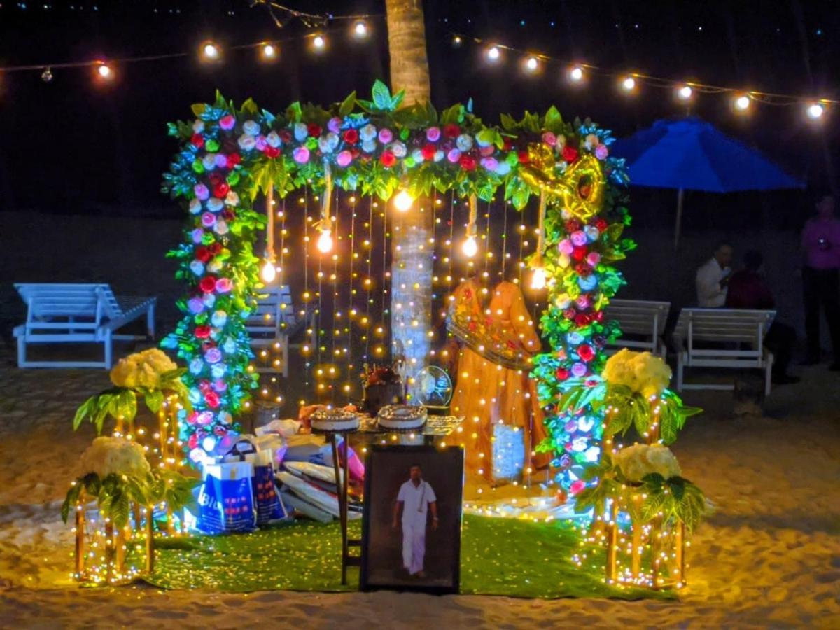 Blue Sand Beach Resort Trincomalee Exterior photo